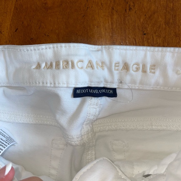 White American eagle jean shorts - Picture 3 of 4